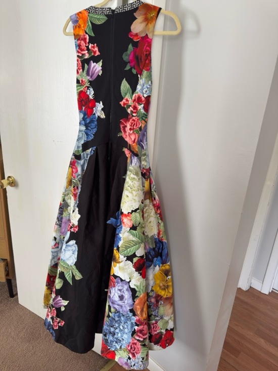 Alice + Olivia Adley Drop Waist Midi Dress - Picture 8 of 9